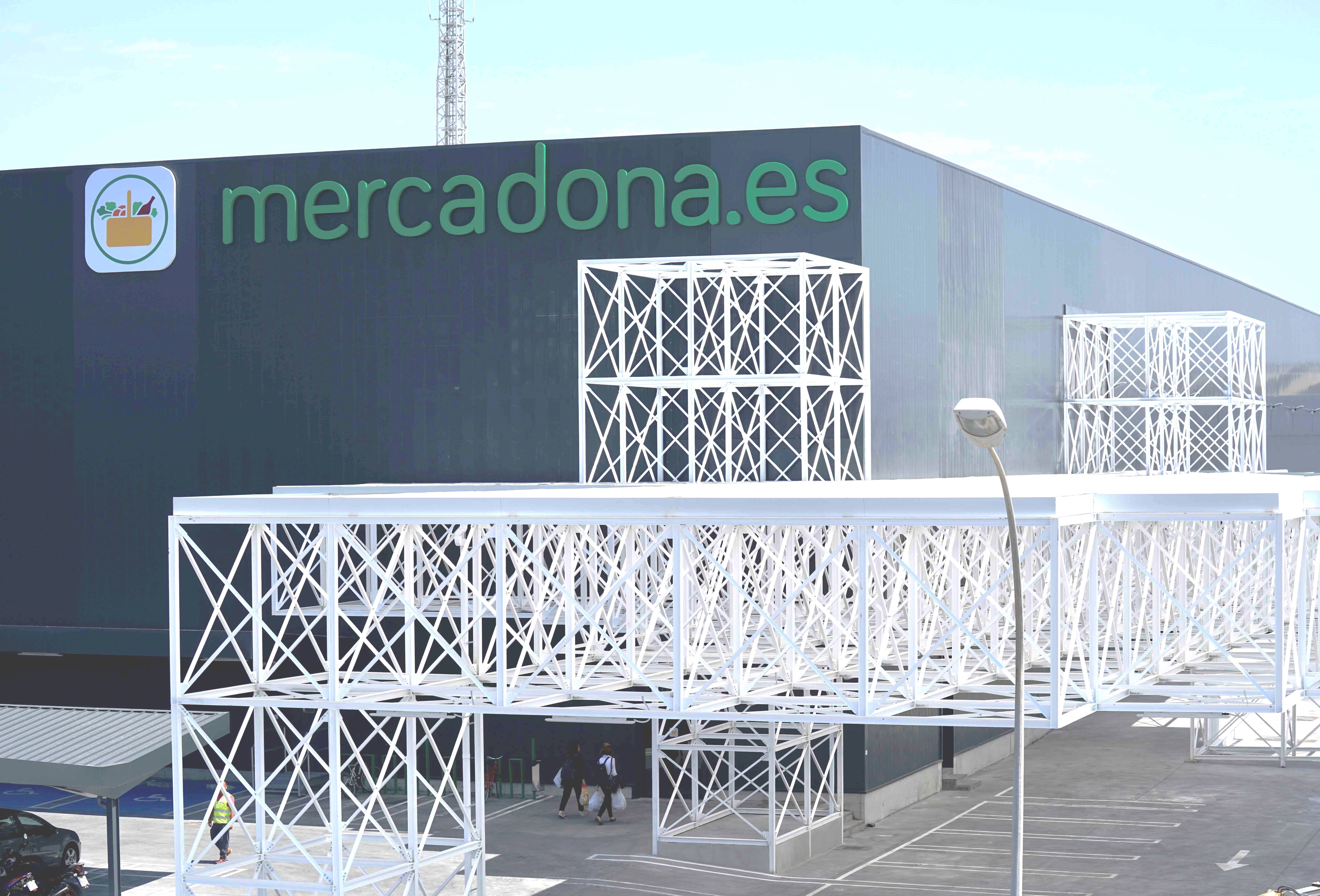 Exterior de Colmena almacén para la venta online ubicado en València