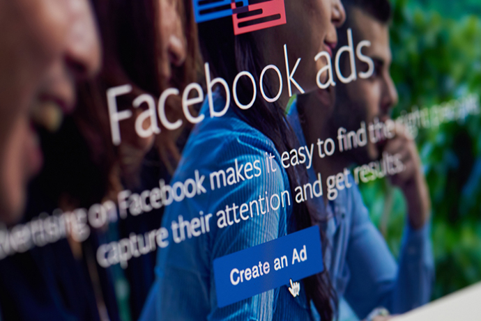 Facebook Ads, por tanto, ayuda a los minoristas con presencia online a aumentar el tráfico y las conversiones.