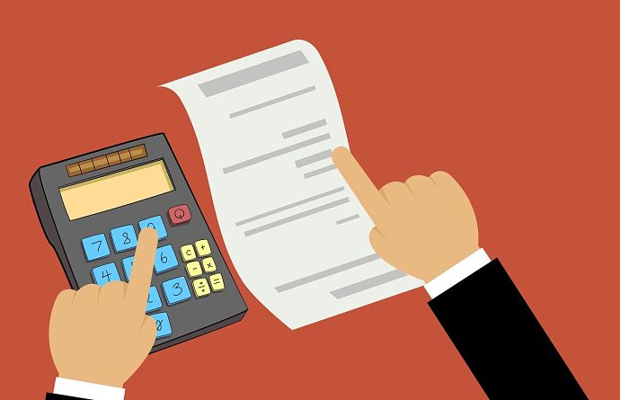 El salario mínimo cae y los gastos básicos en hogares aumentan