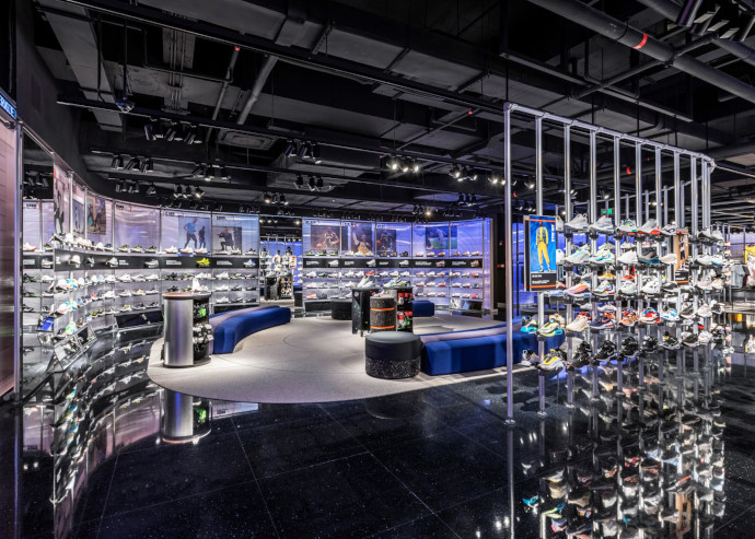 Nike inaugura un nuevo concepto de tienda, Nike Rise, basada en ofrecer una experiencia personalizada