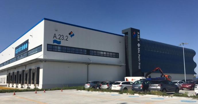 Caprabo estrena su nueva sede central en la ZAL Port