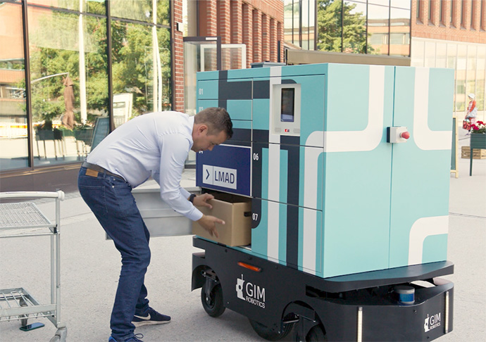 Los supermercados K-Market Otaniemi prueban la entrega a domicilio con robots