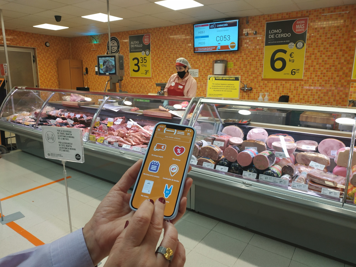 Los clientes de Consum ya pueden pedir turno a través del móvil