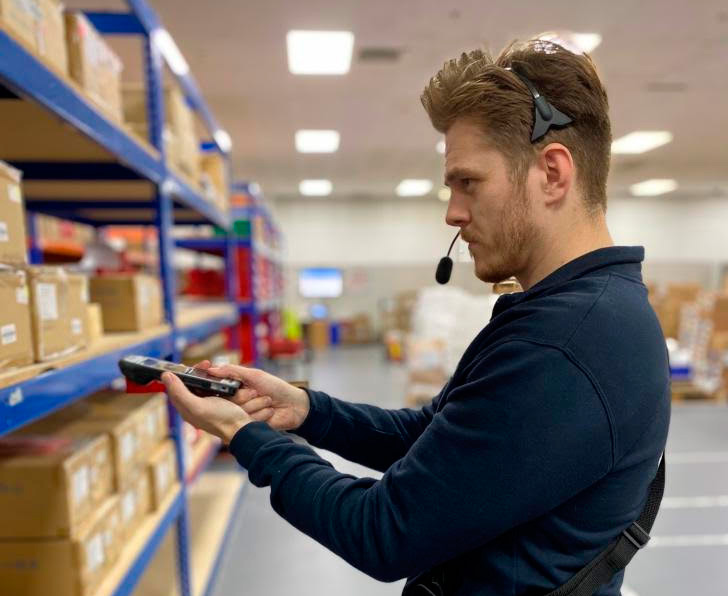 La tecnología por voz aterriza en los almacenes logísticos