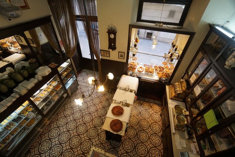 La Antigua Pastelería El Pozo lanza su canal propio de delivery por el COVID