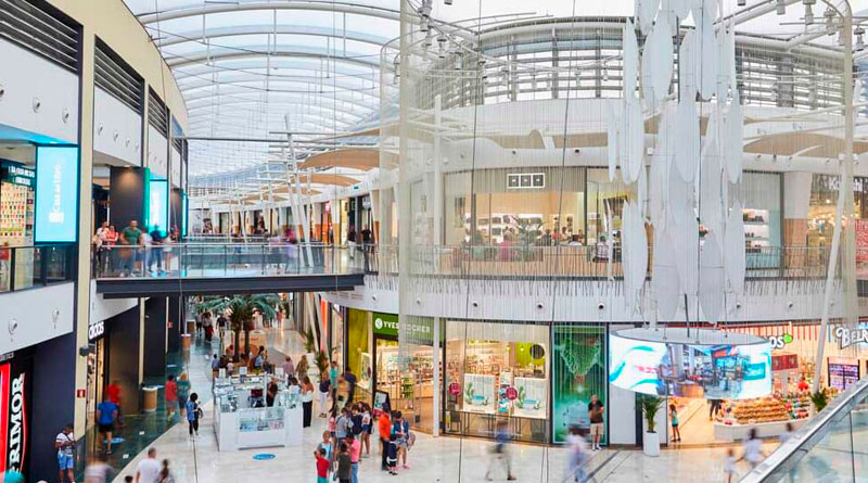 Se busca comprador para el centro comercial Islazul, en Madrid