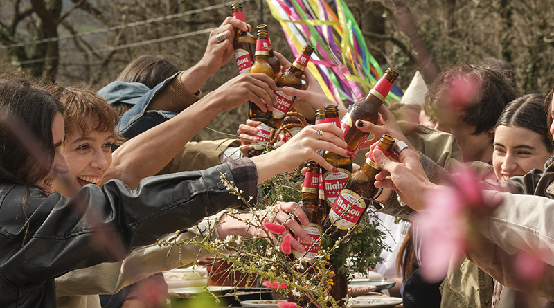 La campaña, que coincide con el inicio de las fiestas populares, cuenta con presencia en televisión, digital, radio y exterior