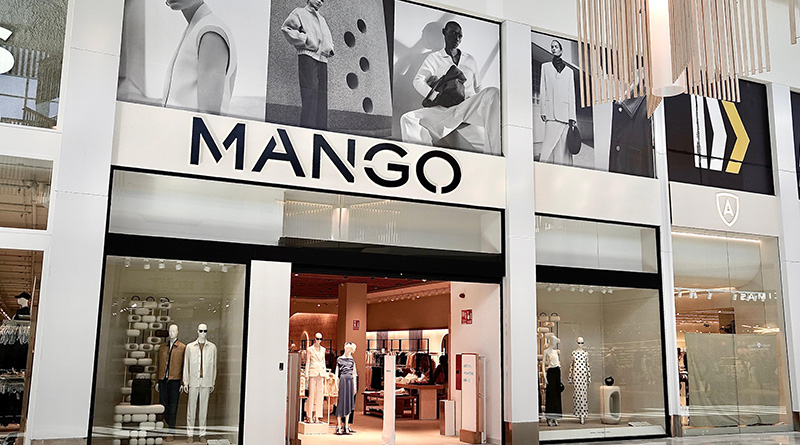 La tienda ofrece productos de las líneas de Woman, Man y Kids y, también, incorpora el concepto de retail de inspiración mediterránea New Med