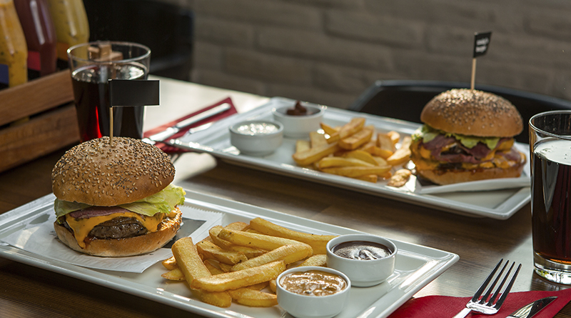 Las hamburgueserías generan más del 60% del valor del mercado, con cerca 3.600 millones de euros, tras crecer un 8% en 2024