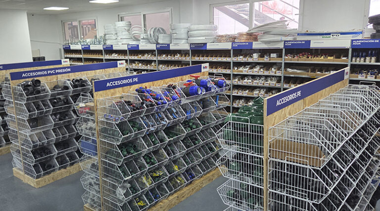 En total, el Grupo ha llevado a cabo 30 implantaciones en puntos de venta de socios durante 2025, todas ellas en el marco de su plan estructurado de mejora y modernización