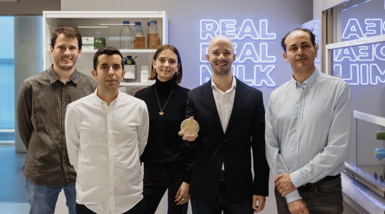 Una startup catalana busca fabricar leche sin vacas