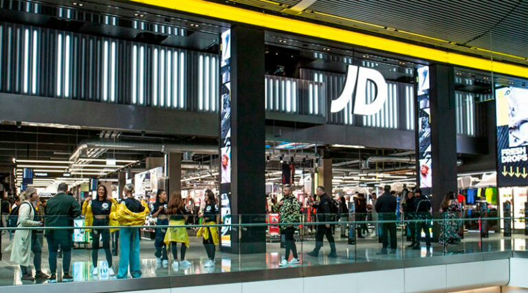 La estrategia D2C de la moda deportiva impacta en los resultados de JD