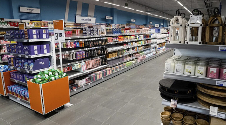 Los 15 nuevos trabajadores de la tienda de Ciudad Real se suman a los más de 1.500 empleados